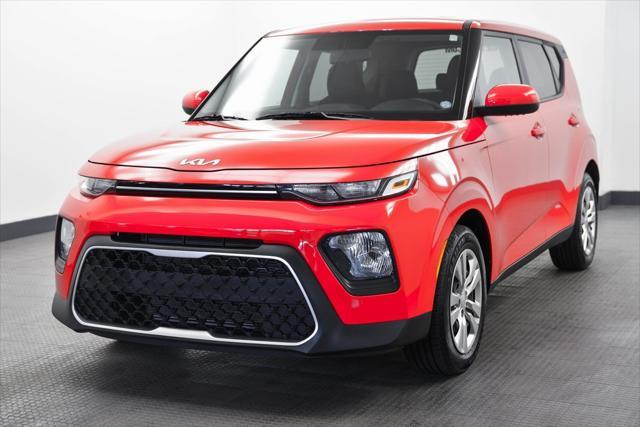 2022 kia soul lx