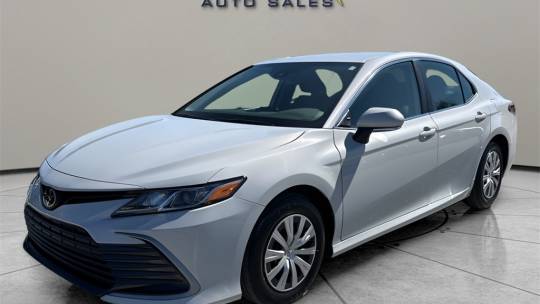 2023 Toyota Camry le
