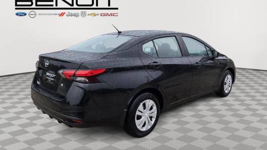 2025 Nissan Versa