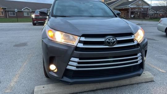 2017 Toyota Highlander