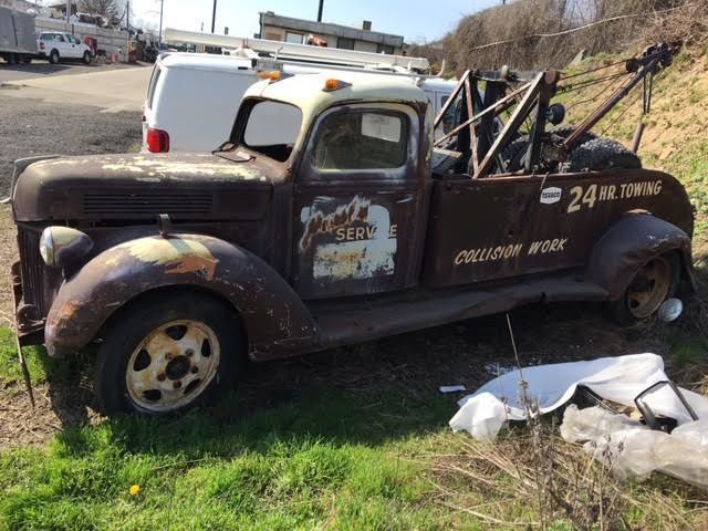 1939 ford tow truck
