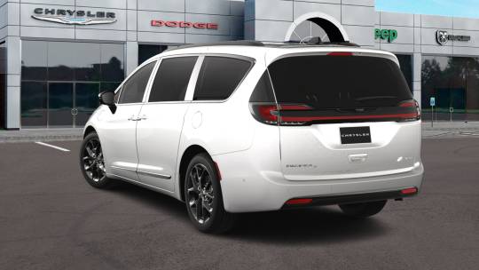 2024 Chrysler Pacifica