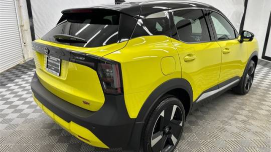 2025 Nissan Kicks