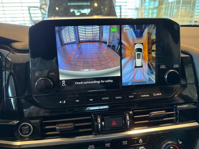 2023 nissan pathfinder sl 4wd