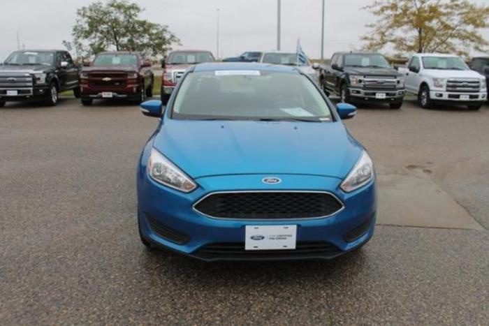 2015 ford focus se se 4dr sedan for sale in fargo, north dakota