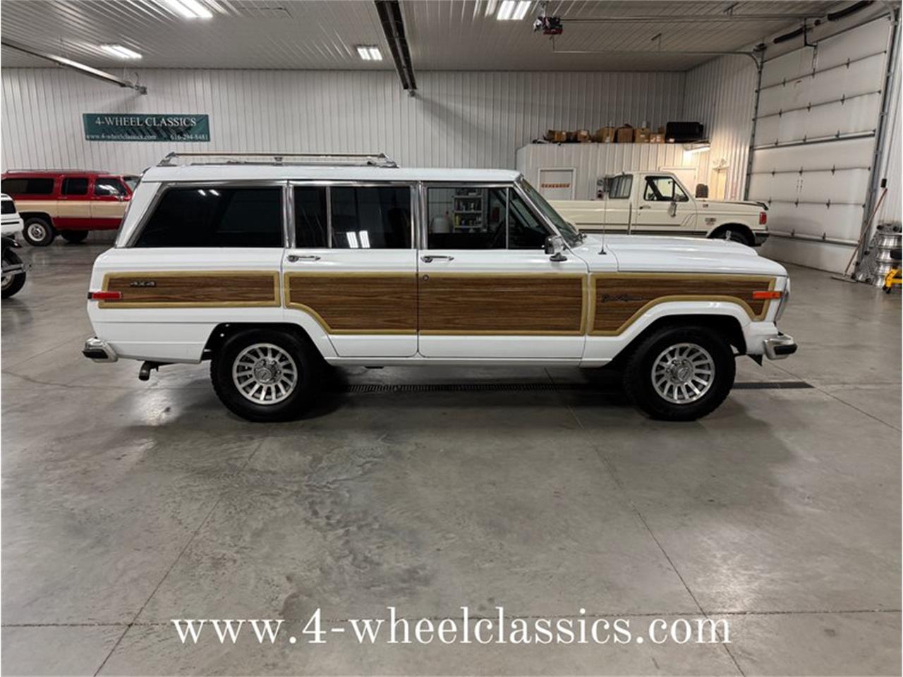 1990 jeep grand wagoneer