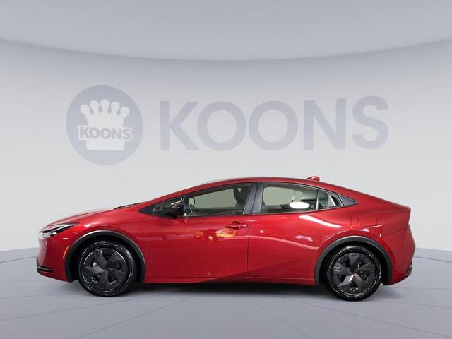 2023 toyota prius le