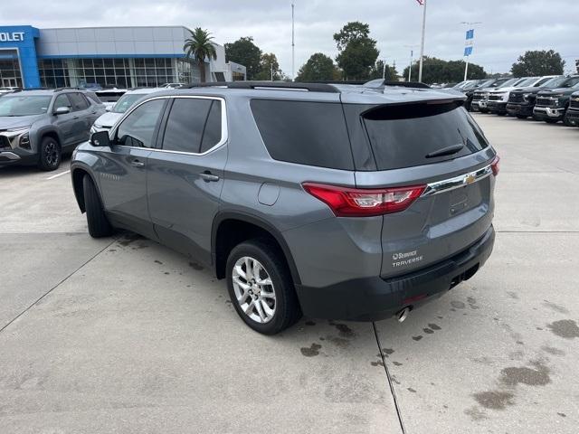 2021 chevrolet traverse lt cloth