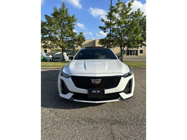 2022 cadillac ct5-v base