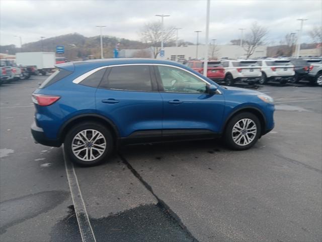 2022 ford escape sel