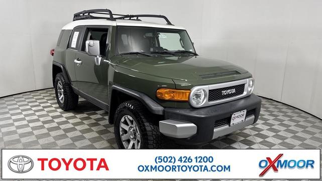 2014 toyota fj cruiser base