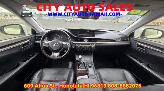 2016 Lexus ES
