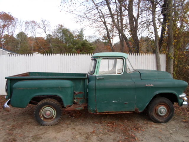 1957 gmc short bed pickup truck