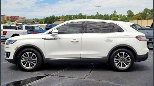 2020 lincoln nautilus standard