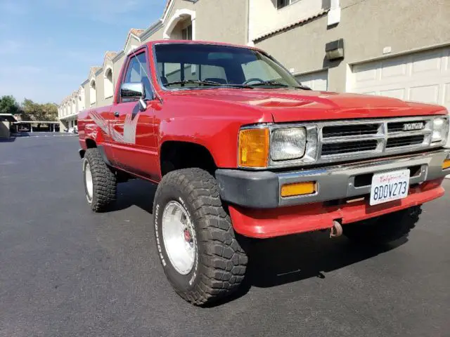 1987 toyota pickup 4x4 5 speed off road "video walk through"