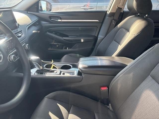 2021 nissan altima 2.5 sv
