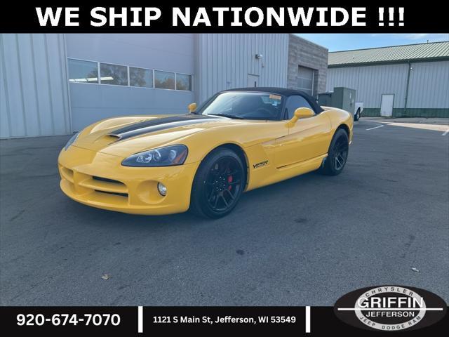 2005 dodge viper srt10