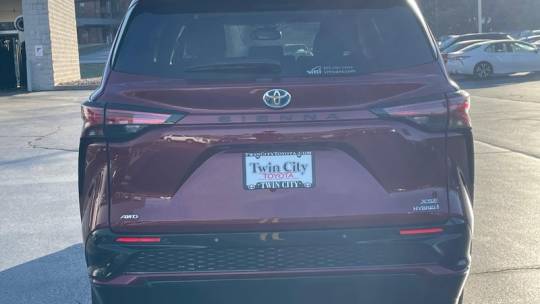 2023 toyota sienna xse 7-passenger