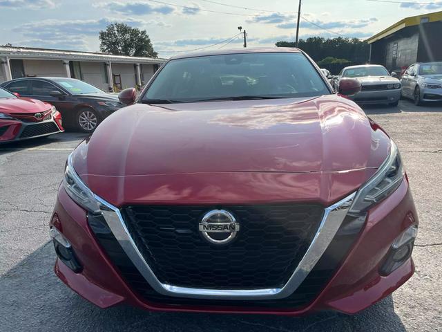 2019 nissan altima 2.5 platinum