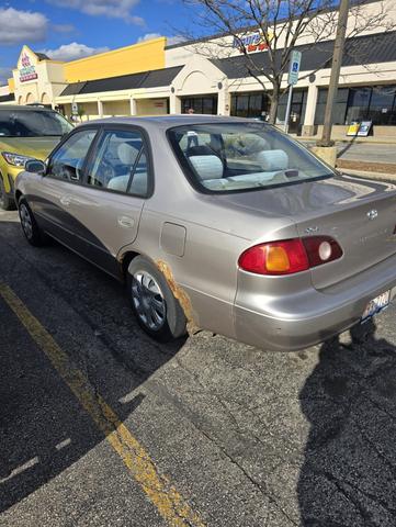 2001 toyota corolla le