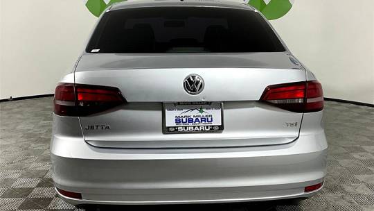 2016 Volkswagen Jetta