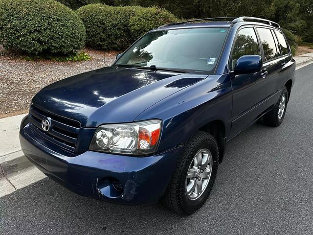 2004 toyota highlander limited