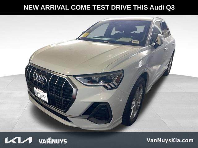 2022 audi q3 45 s line premium