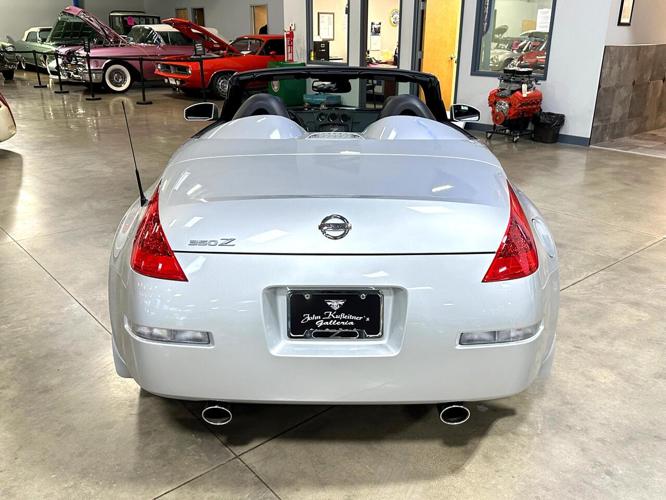 2005 nissan 350z in salem, ohio