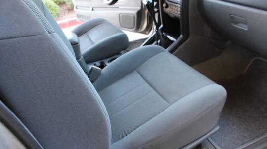2004 Nissan Navara (Frontier)