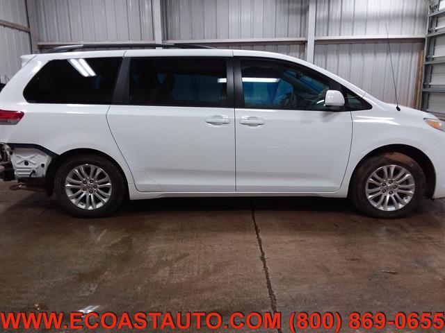 2012 toyota sienna xle