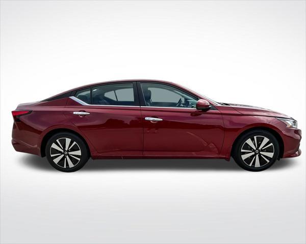 2021 nissan altima 2.5 sv