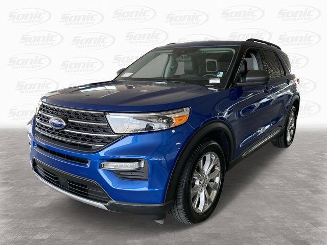 2021 ford explorer xlt