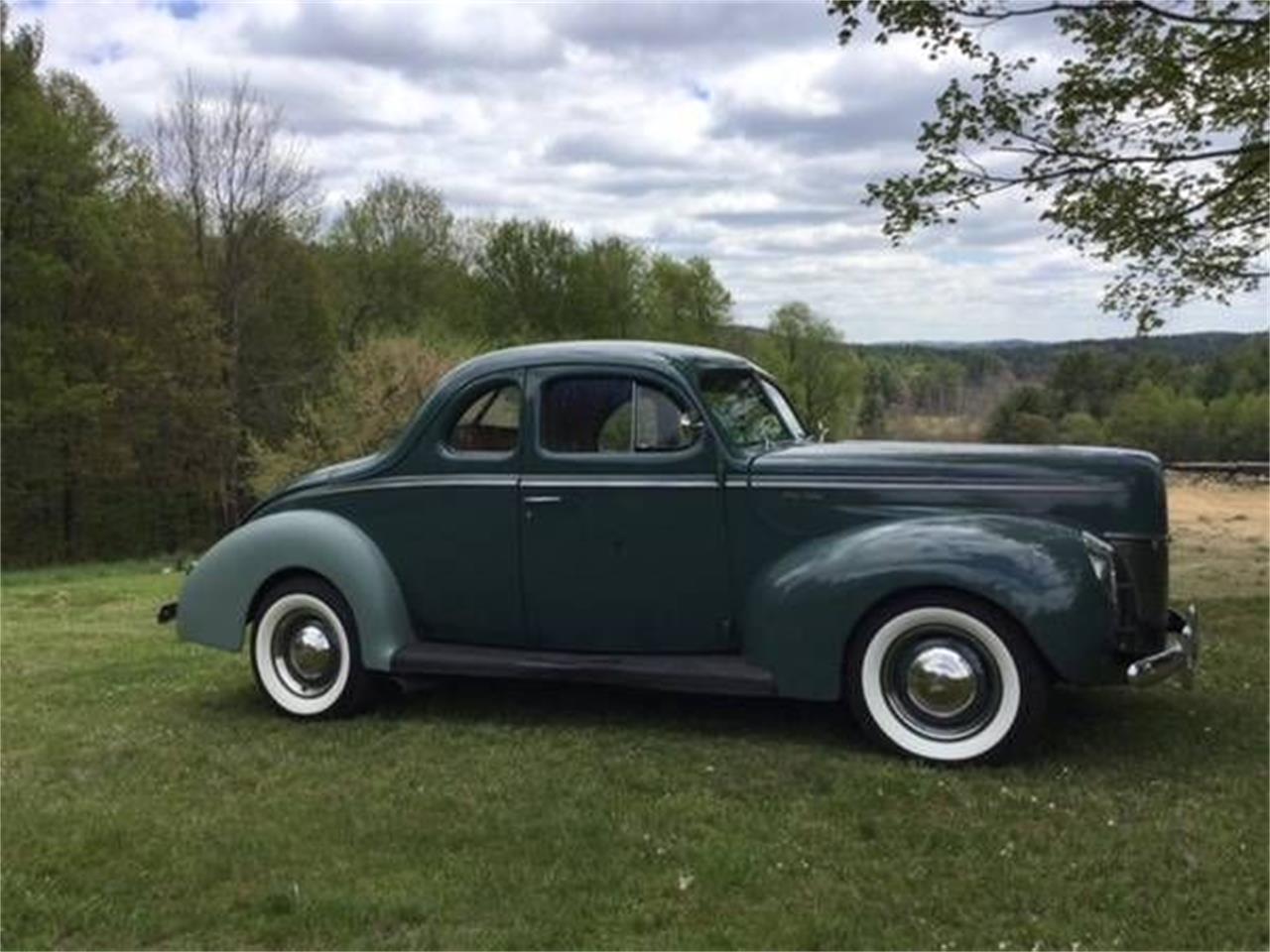 1940 ford deluxe