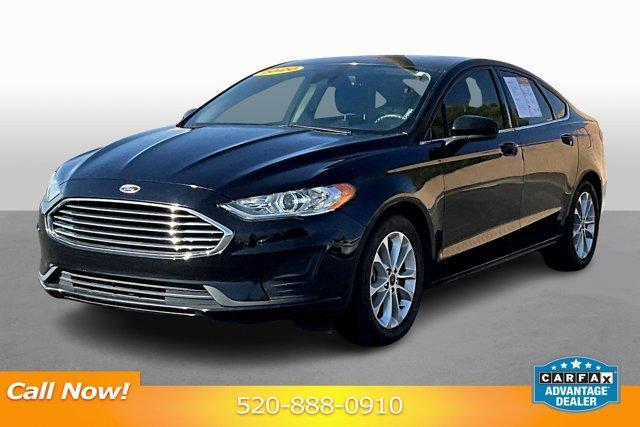 2020 ford fusion se