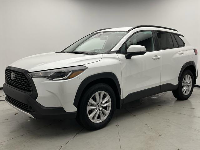 2022 toyota corolla cross le