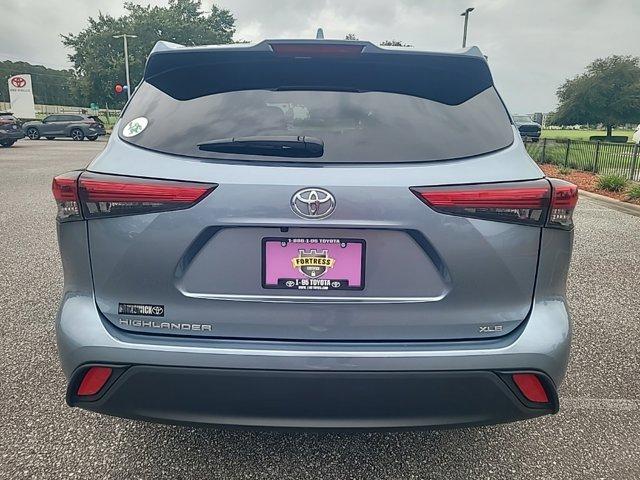 2023 toyota highlander xle