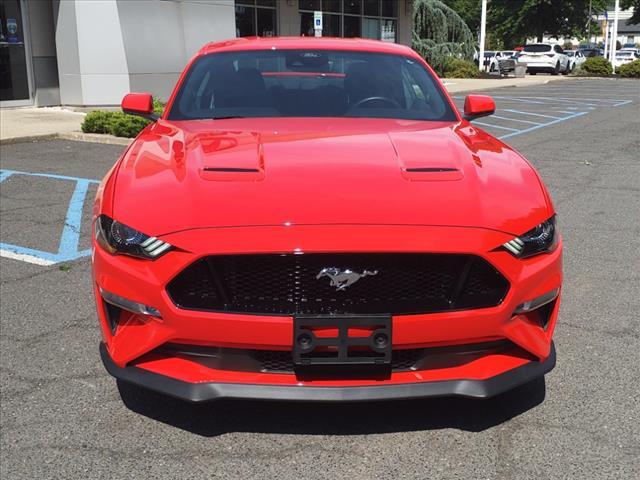 2022 ford mustang gt premium
