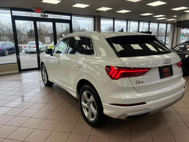 2021 audi q3 40 premium