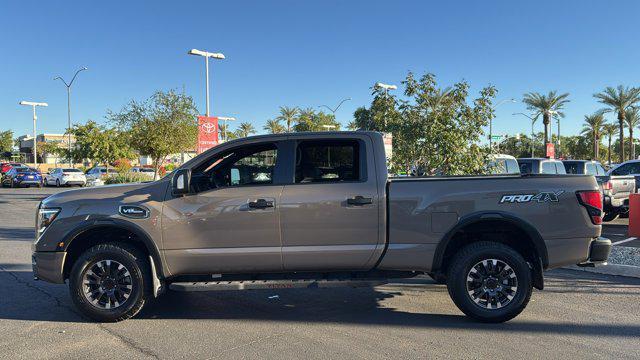 2024 nissan titan xd pro-4x