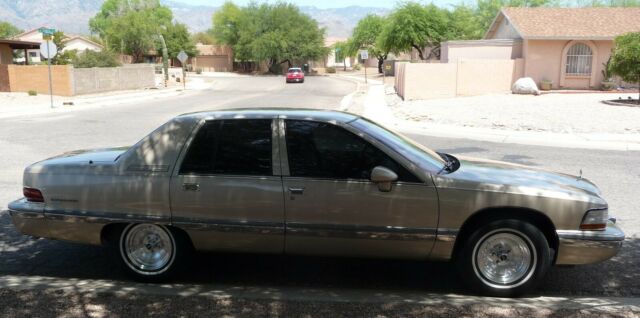 buick roadmaster limited sedan prestige towing package
