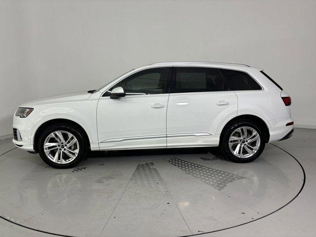 2024 audi q7 55 premium plus