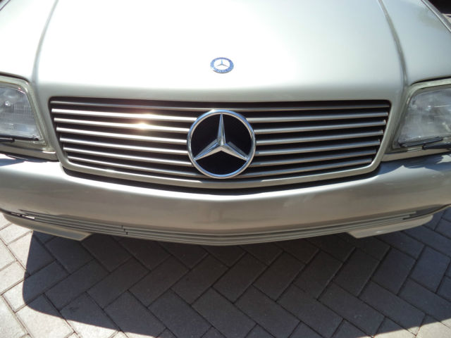 1992 sl500 mercedes benz 78000 original miles florida condo car 2 tops sand /tan