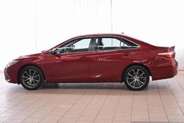 2015 toyota camry xse