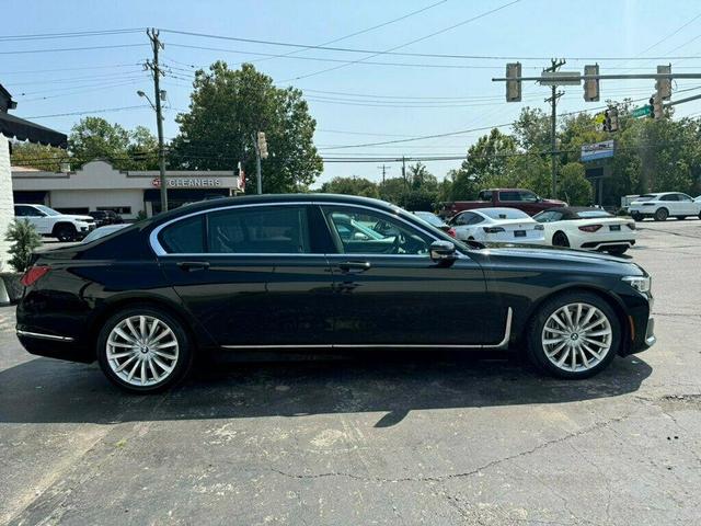 2022 bmw 740 i