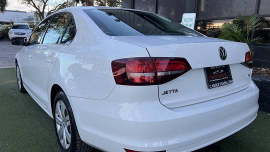 2017 Volkswagen Jetta
