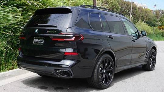 2025 BMW X7