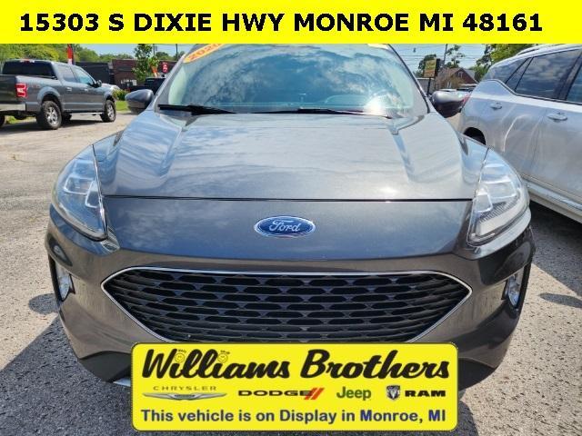 2020 ford escape titanium