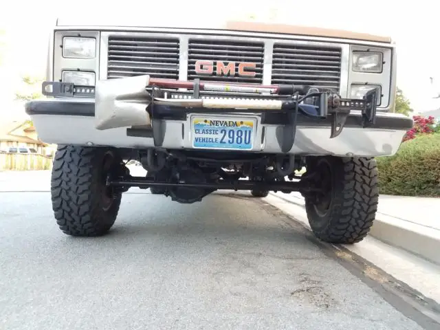 1986 gmc suburban k 2500 4x4 rear cargo doors