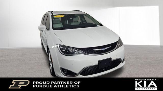 2019 chrysler pacifica touring-l plus