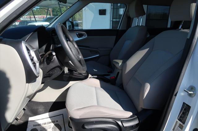2021 kia soul lx